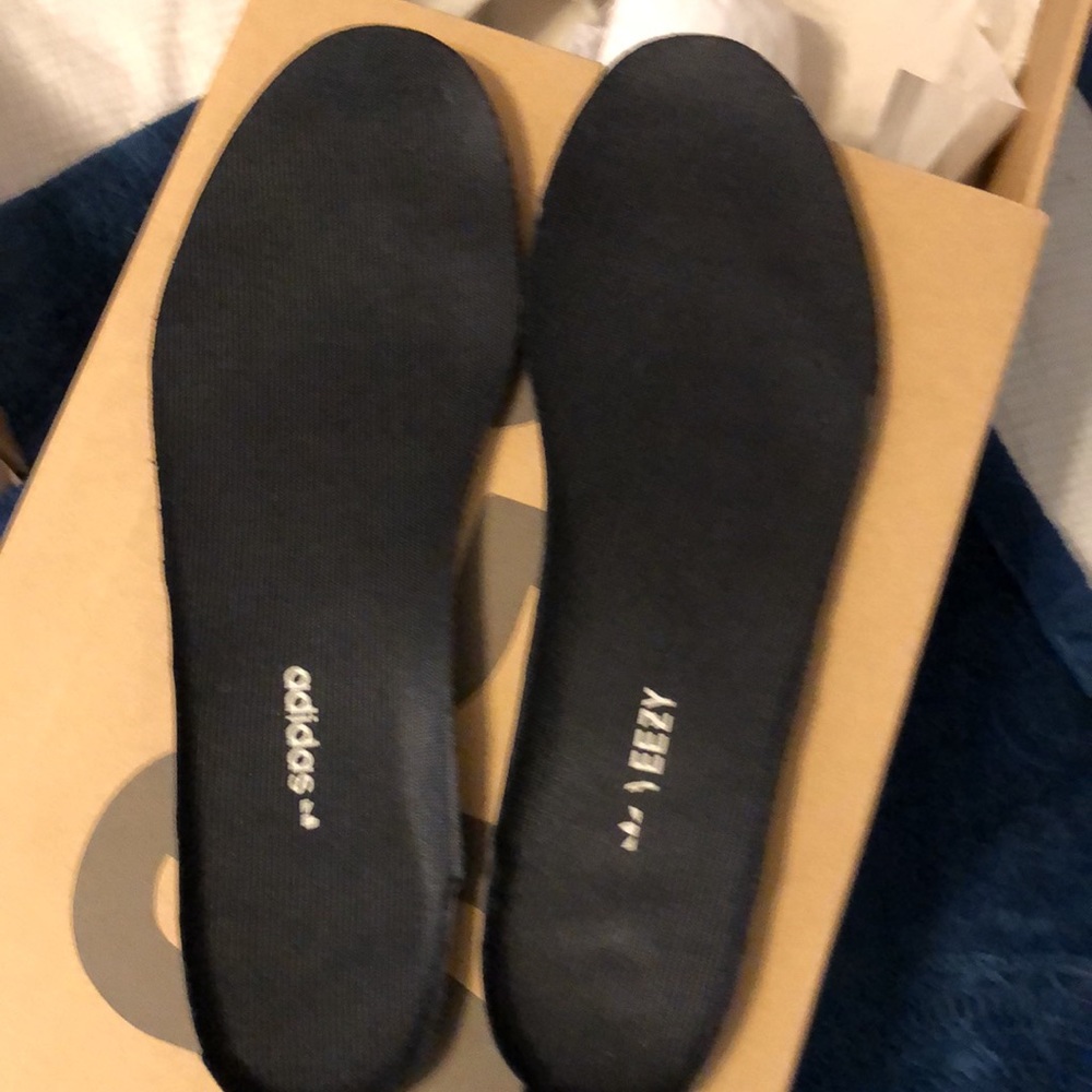 YEEZY BOOST 350 V2 US 11 OG box proof of purchase - Picture 10 of 13